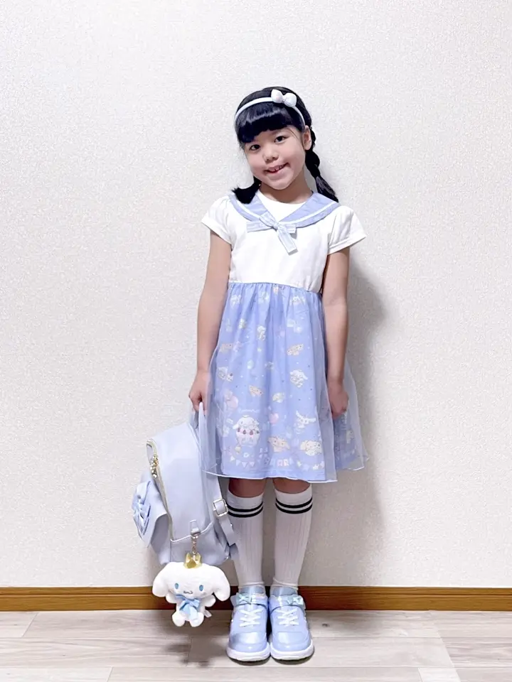 ANY MIKA コーディネート画像