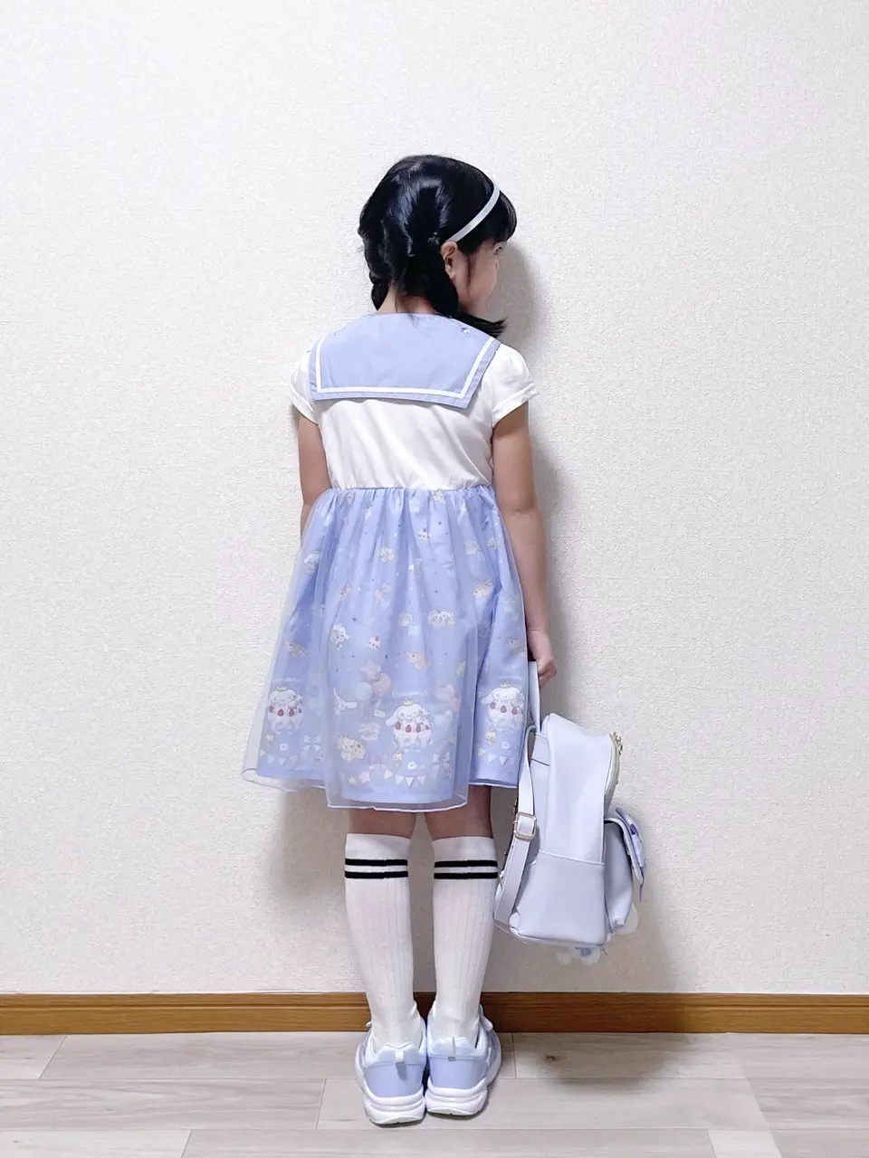 ANY MIKA コーディネート画像