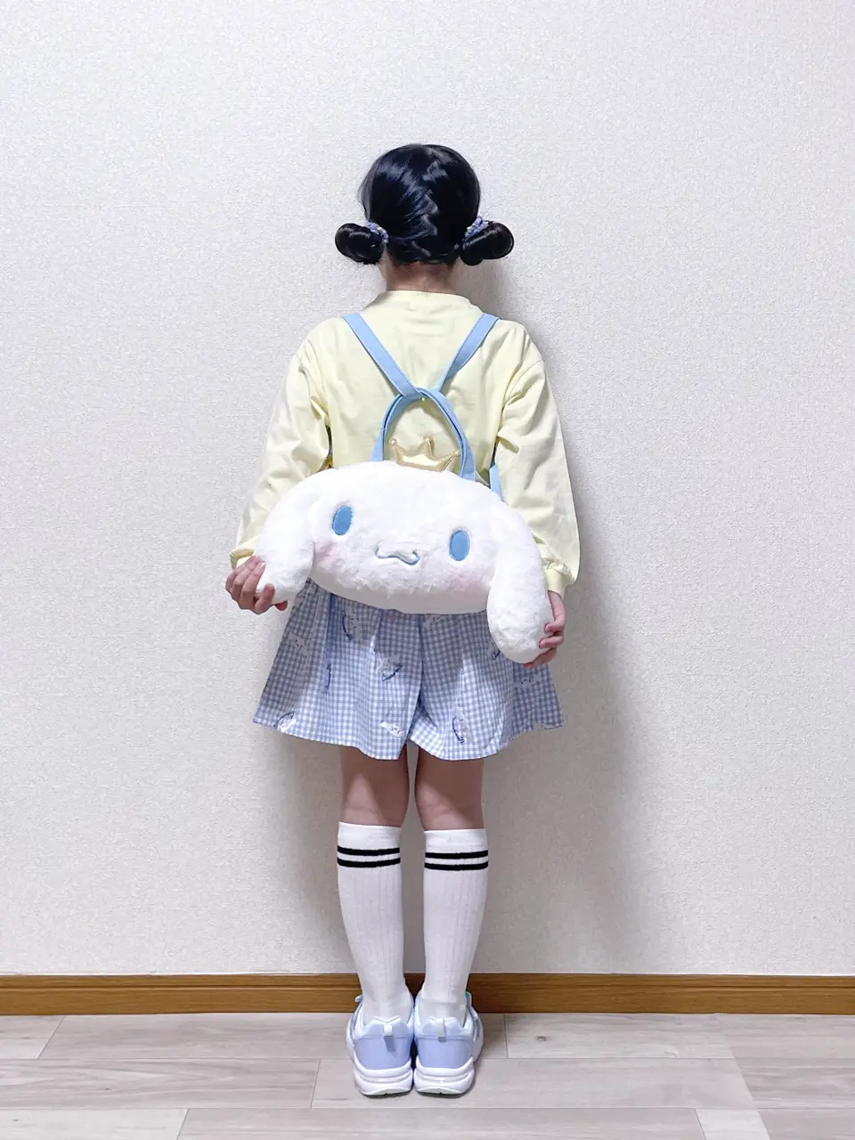 ANY MIKA コーディネート画像