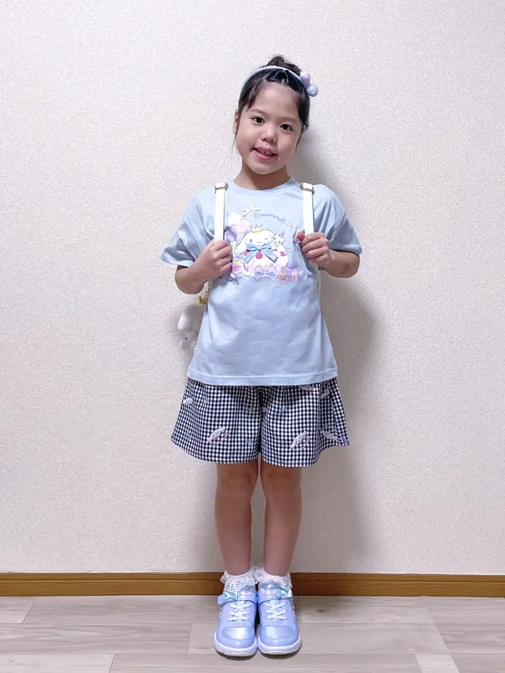 ANY MIKA コーディネート画像