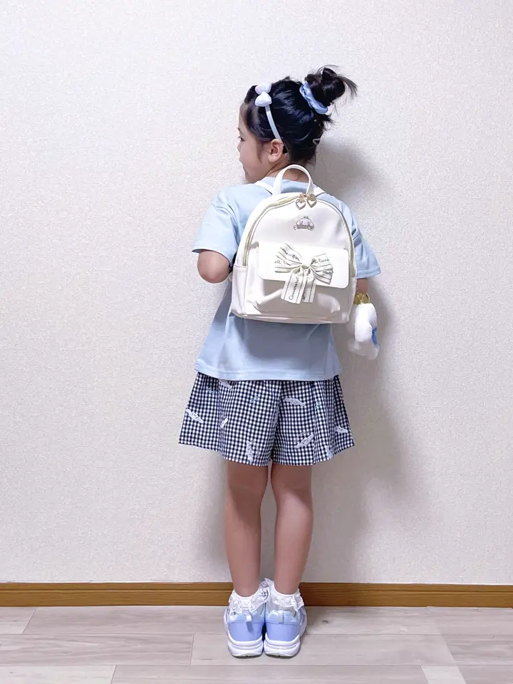 ANY MIKA コーディネート画像