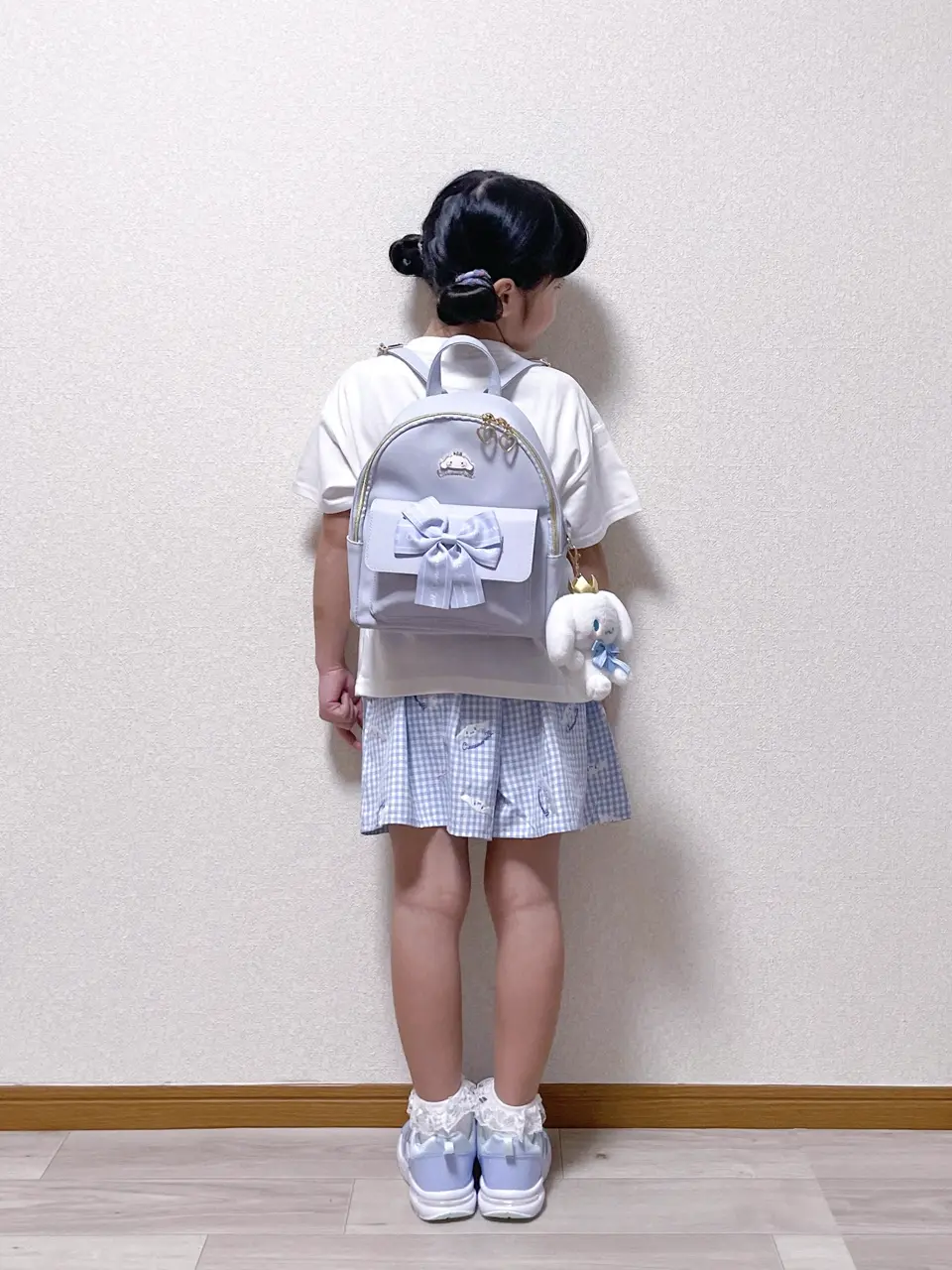 ANY MIKA コーディネート画像