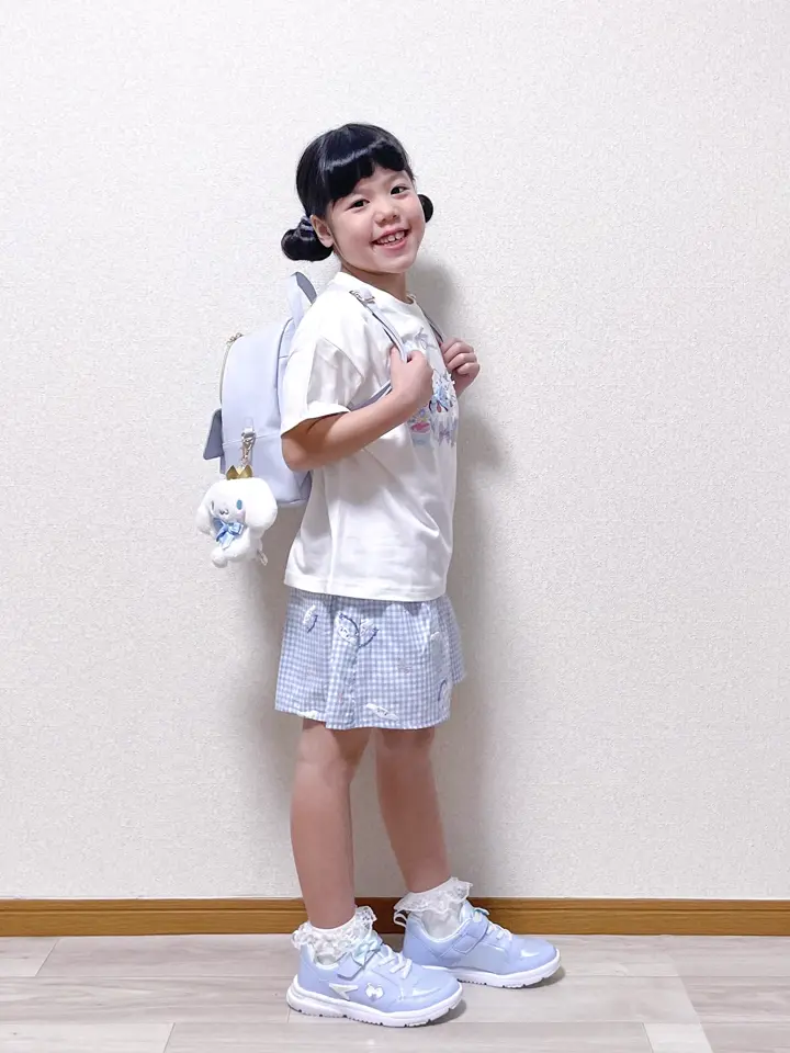 ANY MIKA コーディネート画像