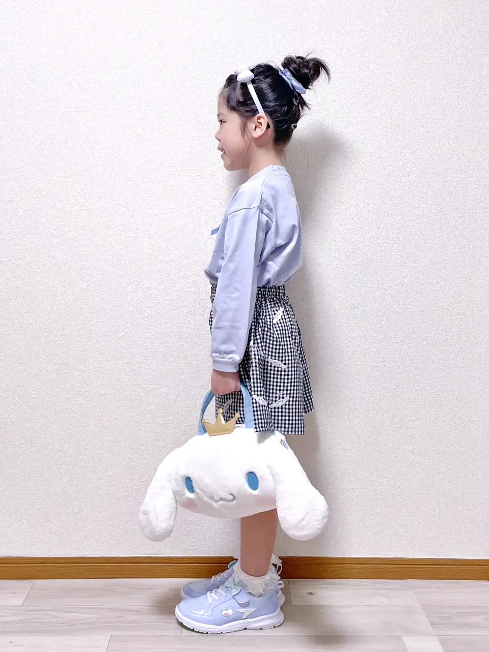 ANY MIKA コーディネート画像