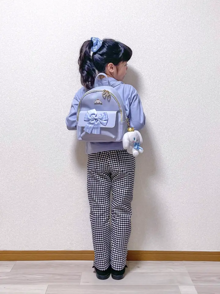 ANY MIKA コーディネート画像