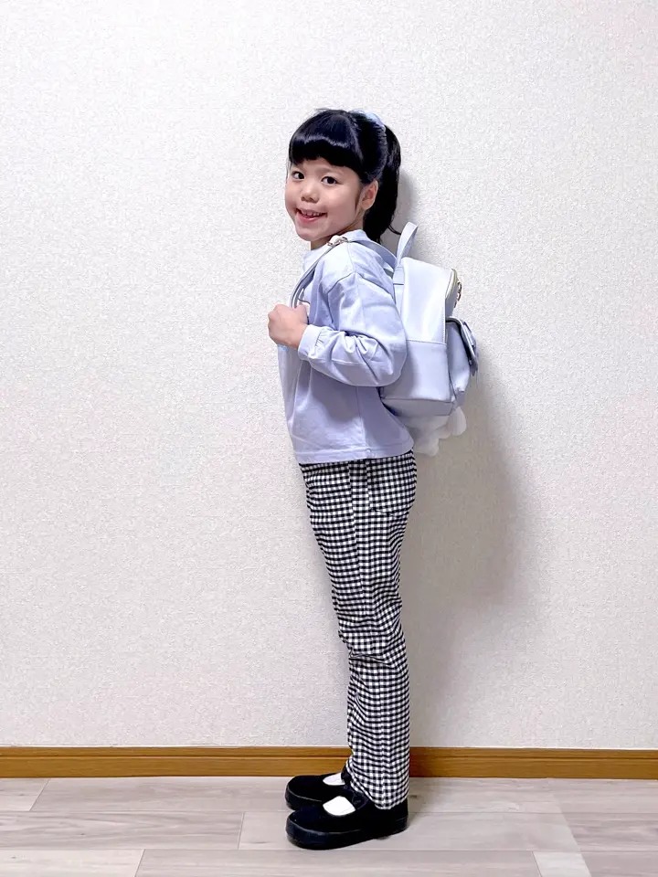 ANY MIKA コーディネート画像