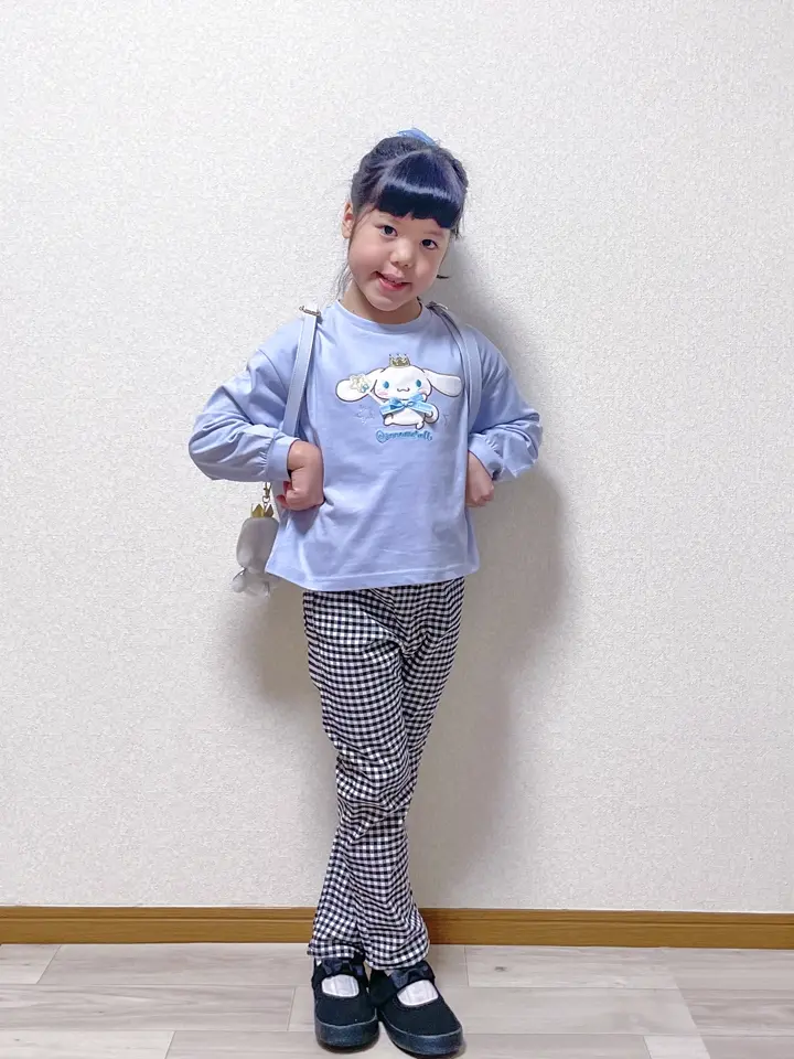 ANY MIKA コーディネート画像