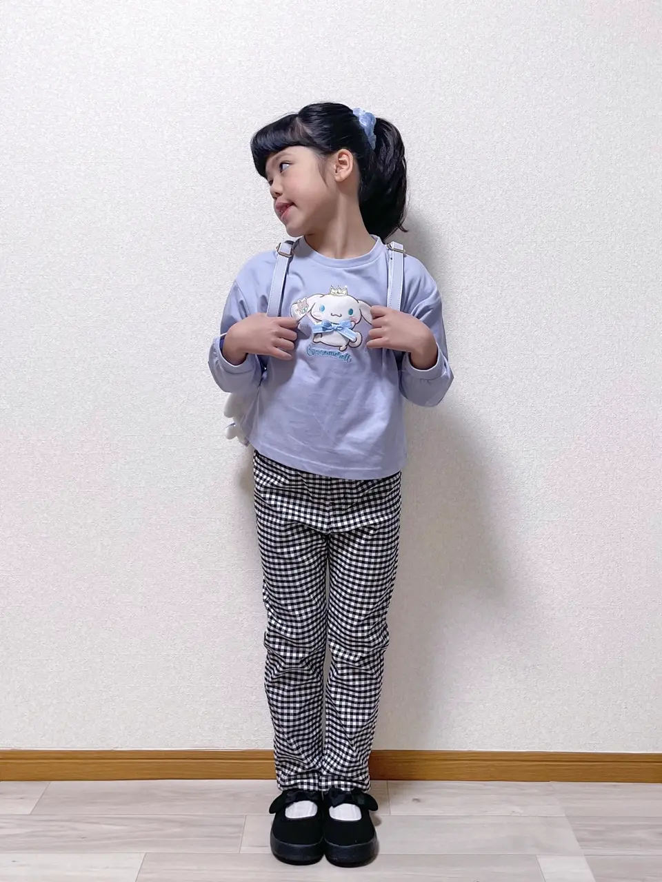 ANY MIKA コーディネート画像