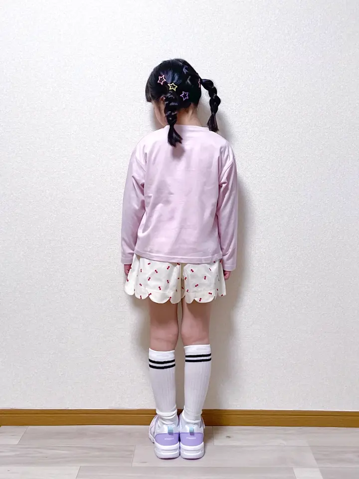 ANY MIKA コーディネート画像