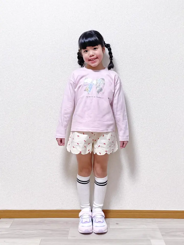 ANY MIKA コーディネート画像