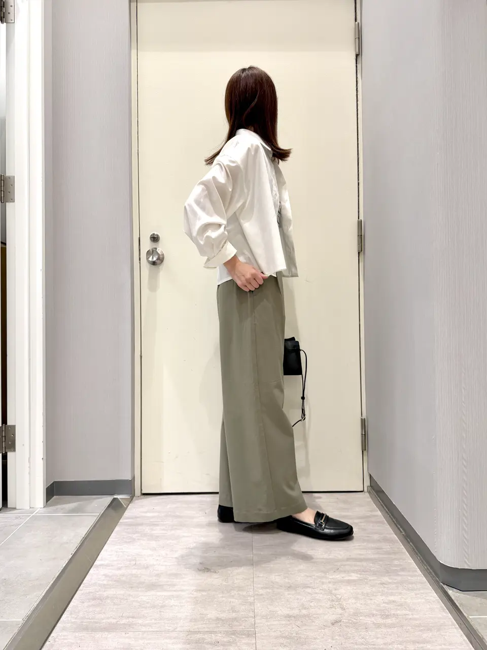 ANY 金井 コーディネート画像