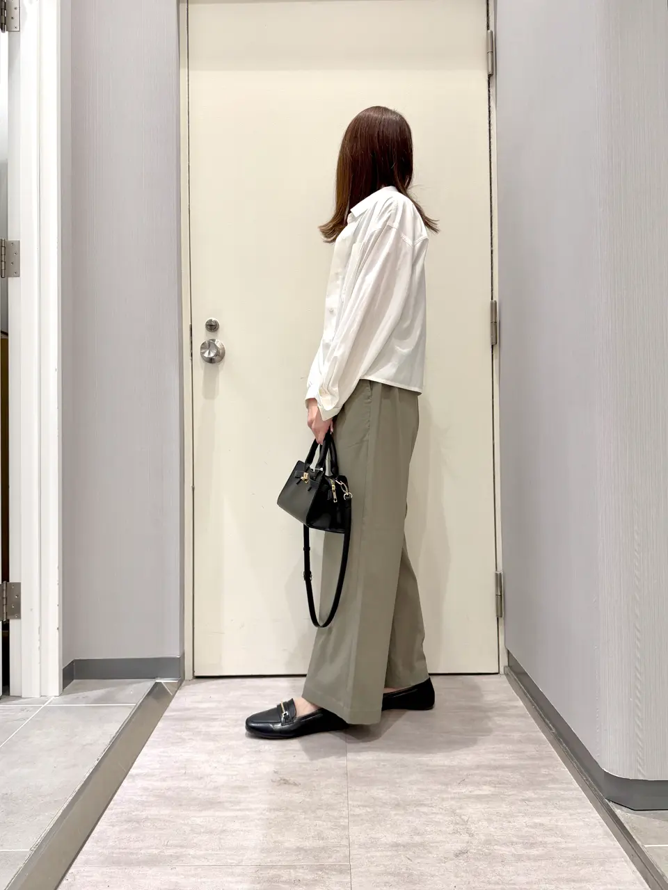 ANY 金井 コーディネート画像