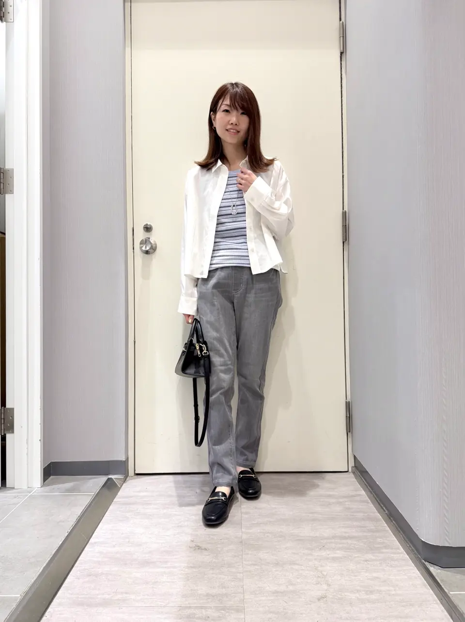 ANY 金井 コーディネート画像