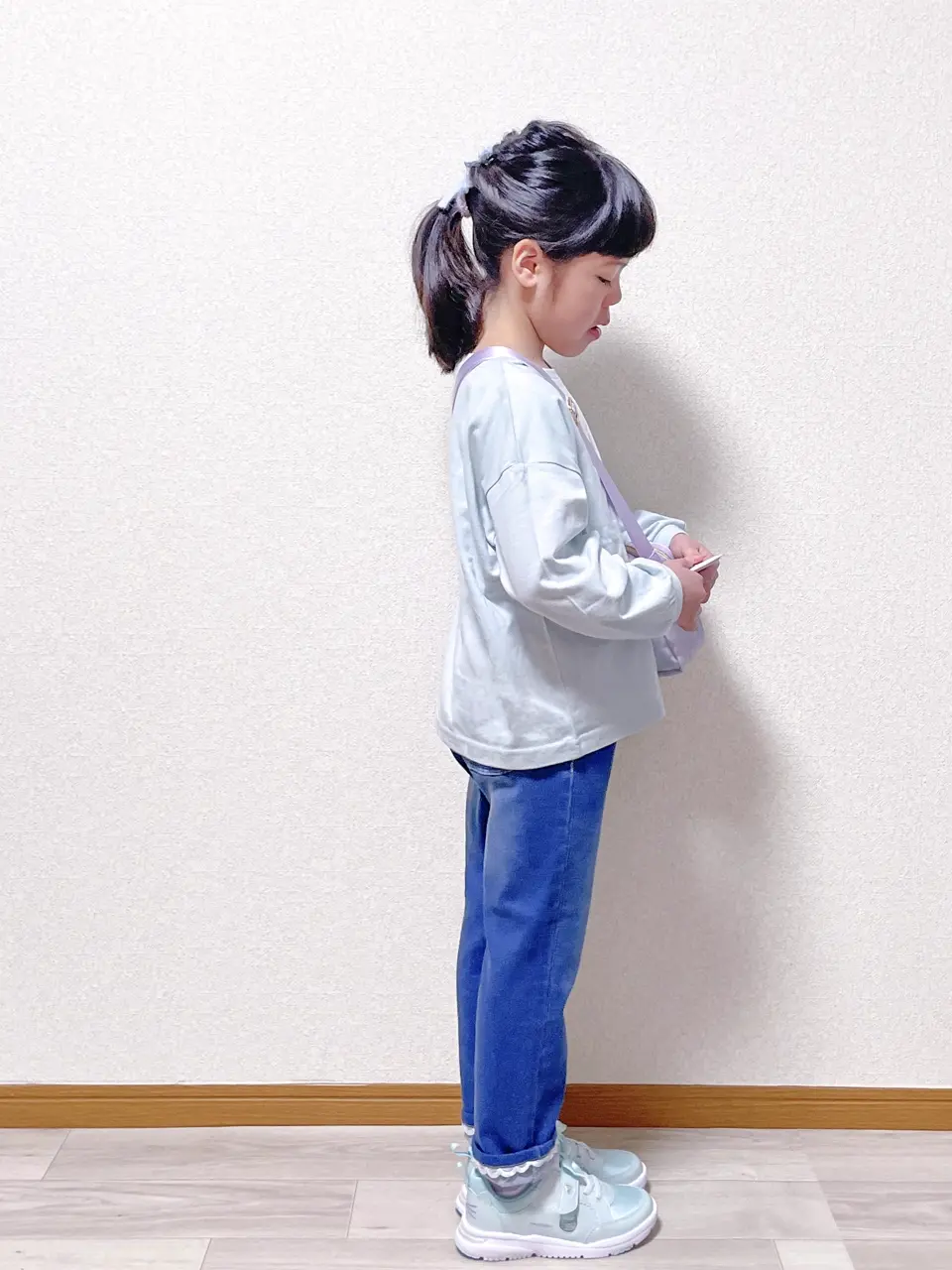 ANY MIKA コーディネート画像