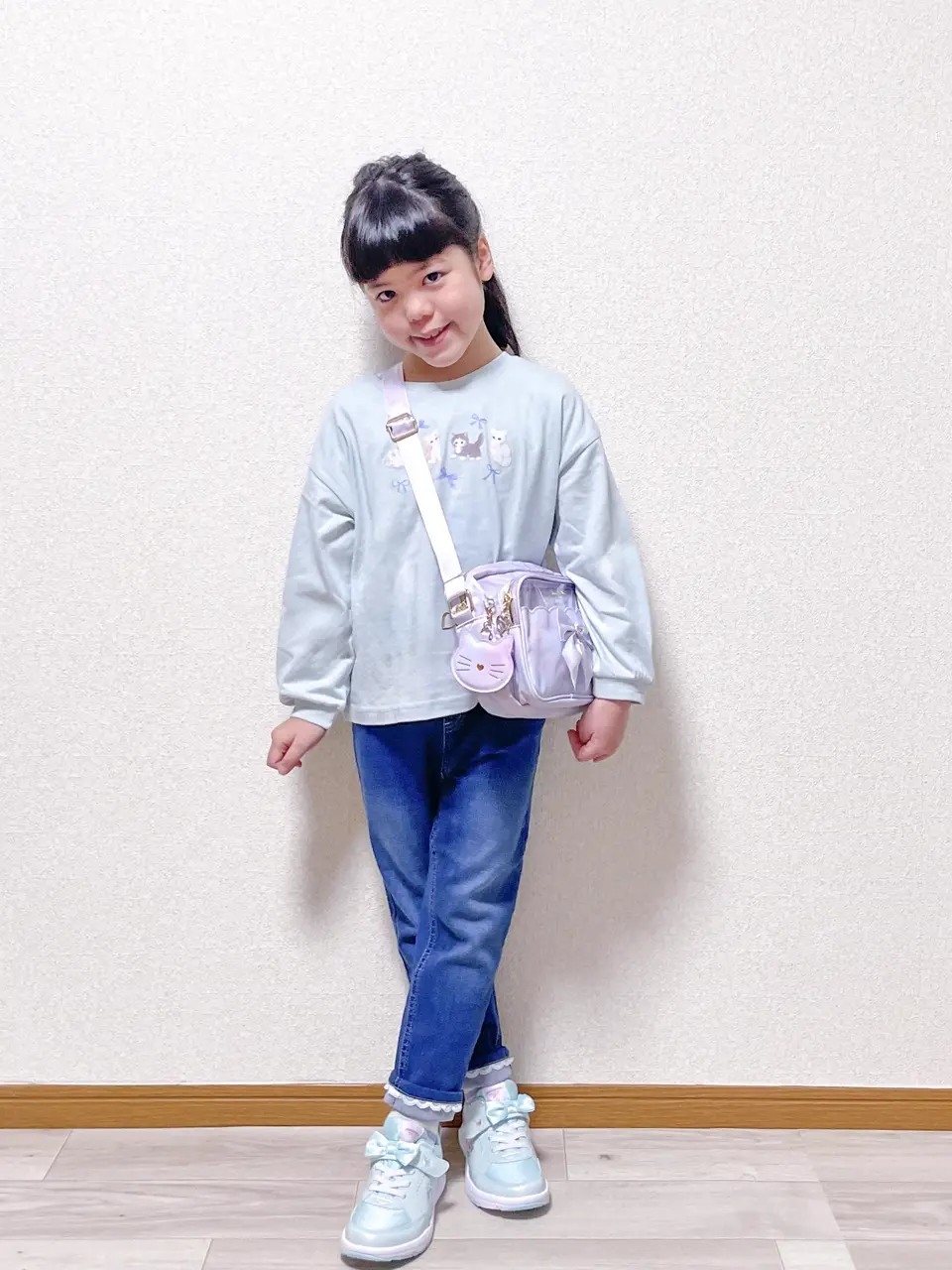 ANY MIKA コーディネート画像