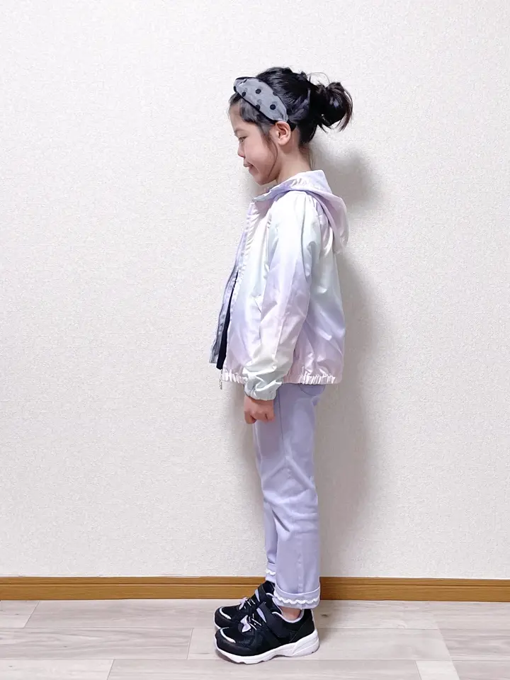 ANY MIKA コーディネート画像