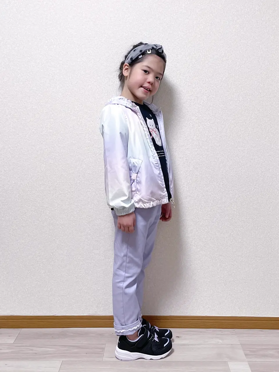 ANY MIKA コーディネート画像