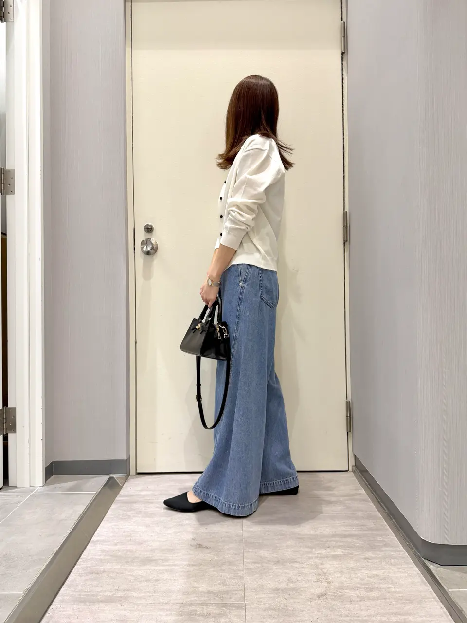 ANY 金井 コーディネート画像