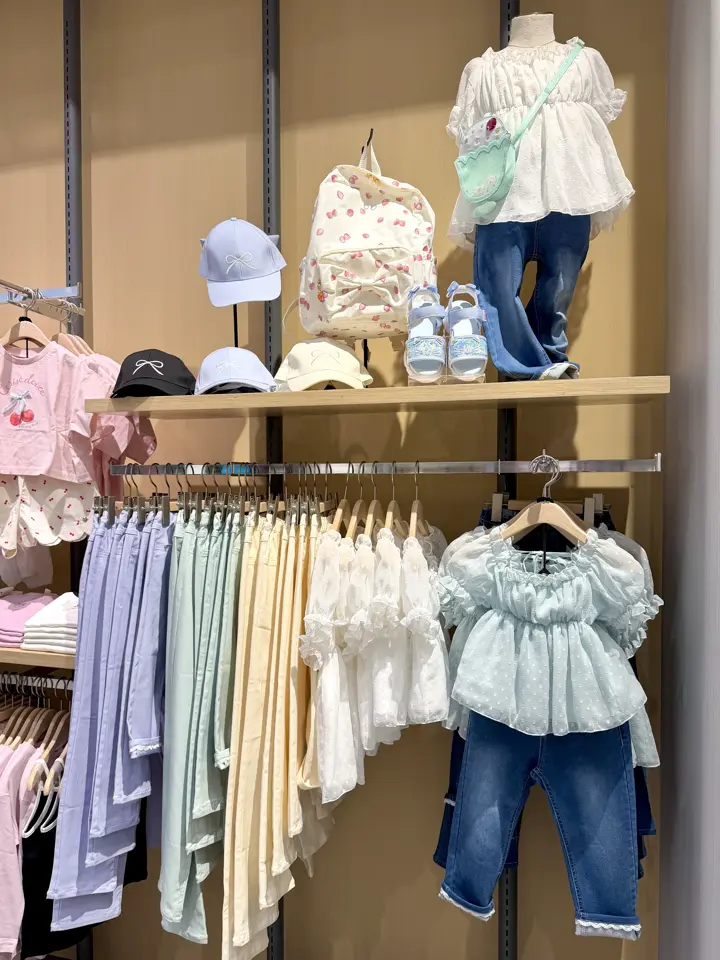 ANY 金井 コーディネート画像