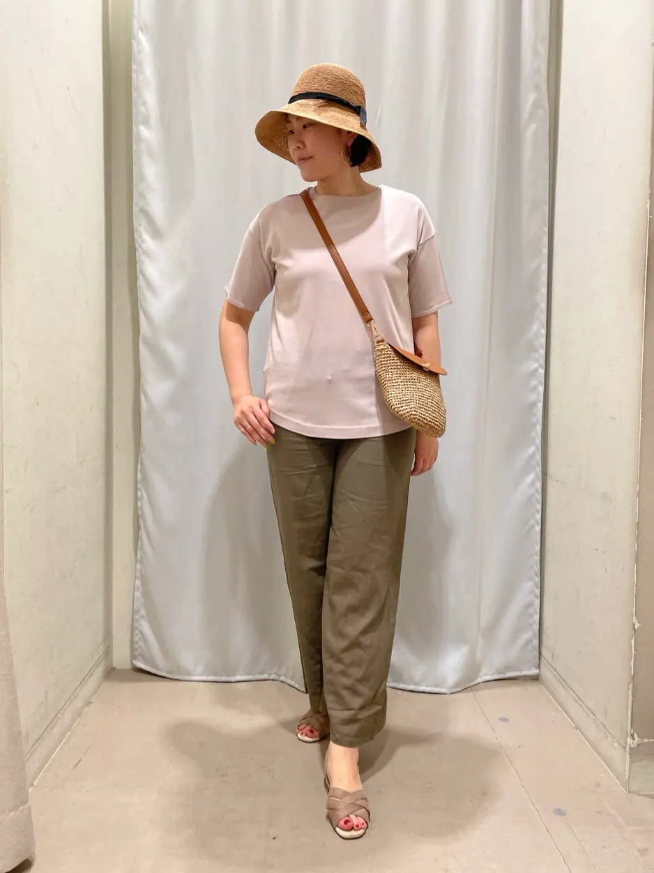 ANY 林 コーディネート画像