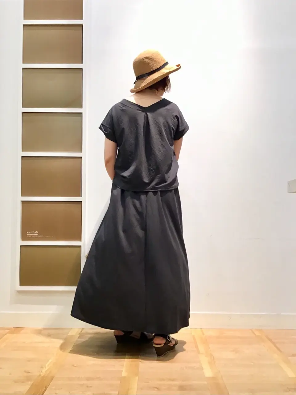 ANY 高橋郁子 コーディネート画像