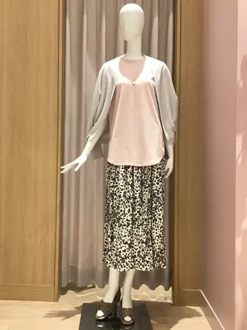 ANY 本吉 コーディネート画像