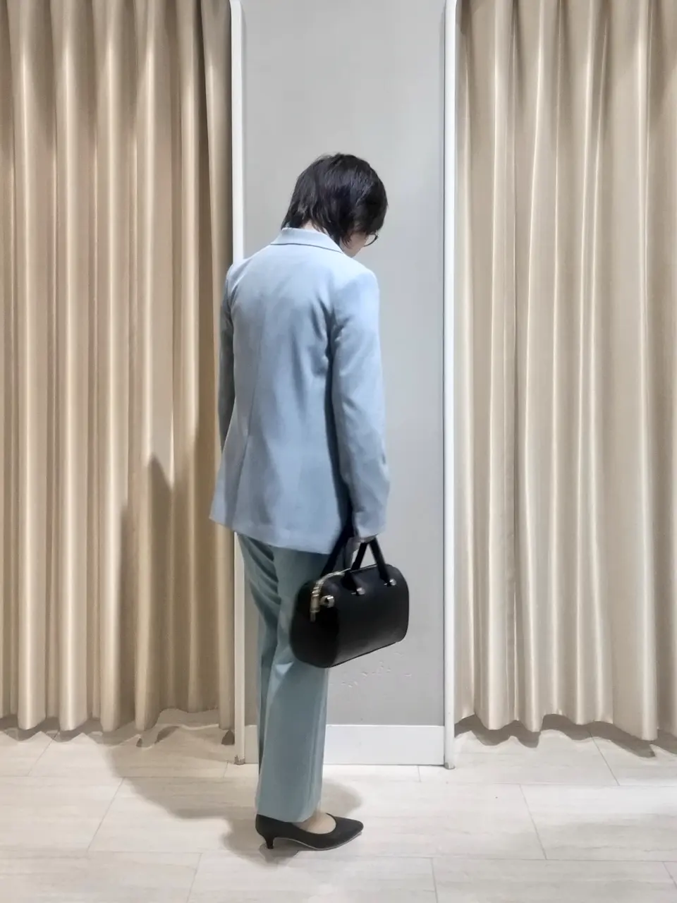 ANY SIS 岡本 コーディネート画像