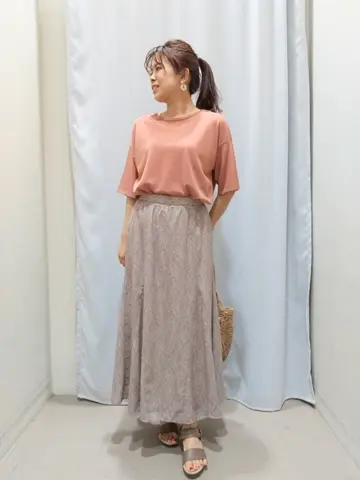 ANY 榎本 コーディネート画像