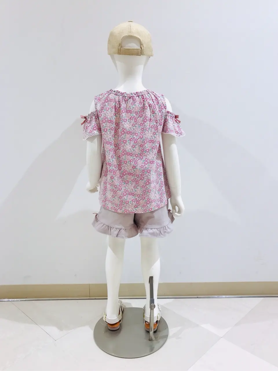 ANY 田口 コーディネート画像