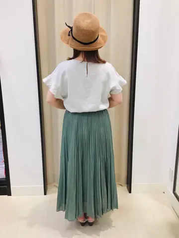 ANY 伊藤 コーディネート画像