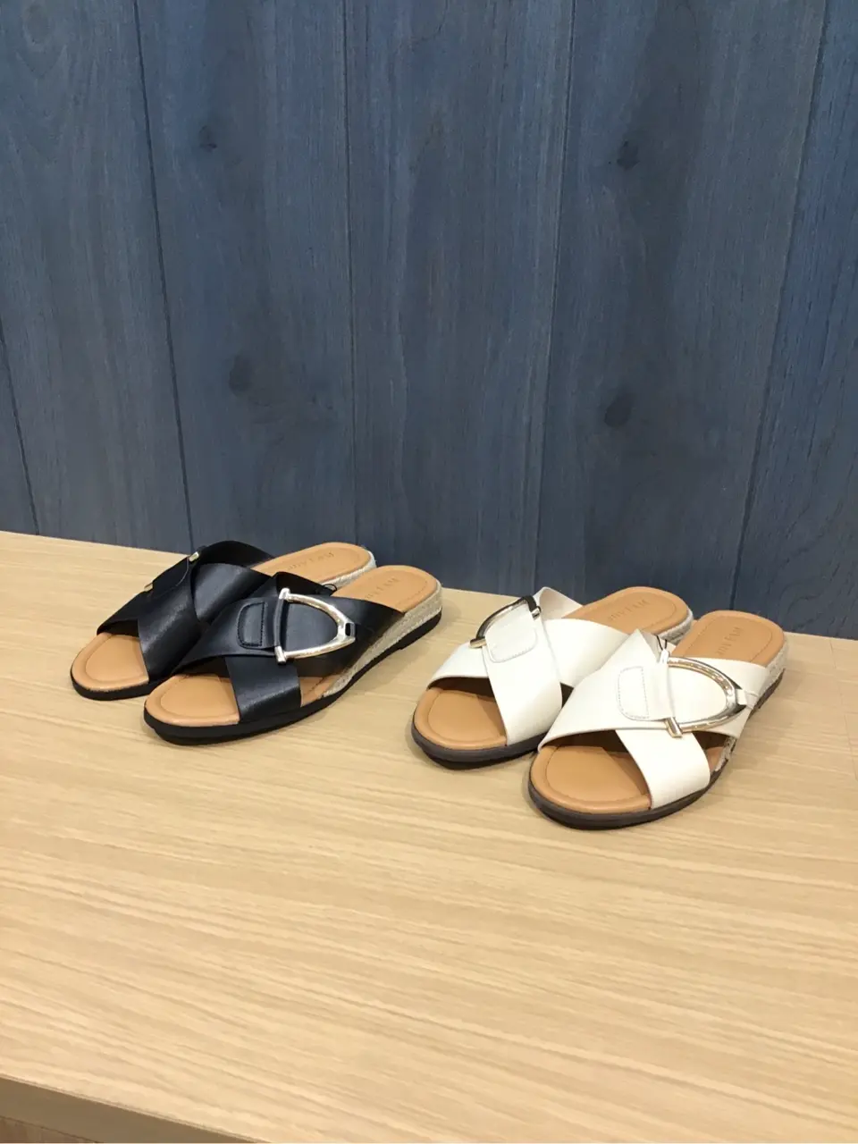 ANY 関 コーディネート画像