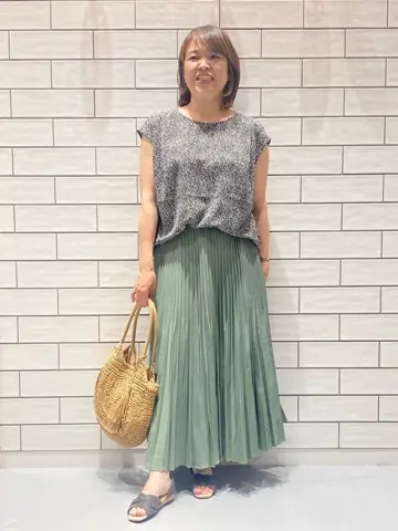 ANY iku コーディネート画像