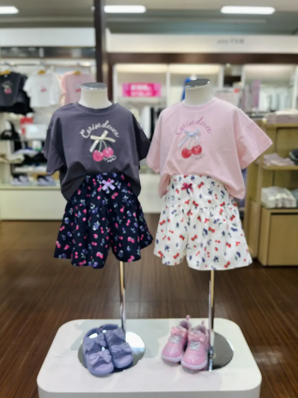 ANY スタッフ コーディネート画像