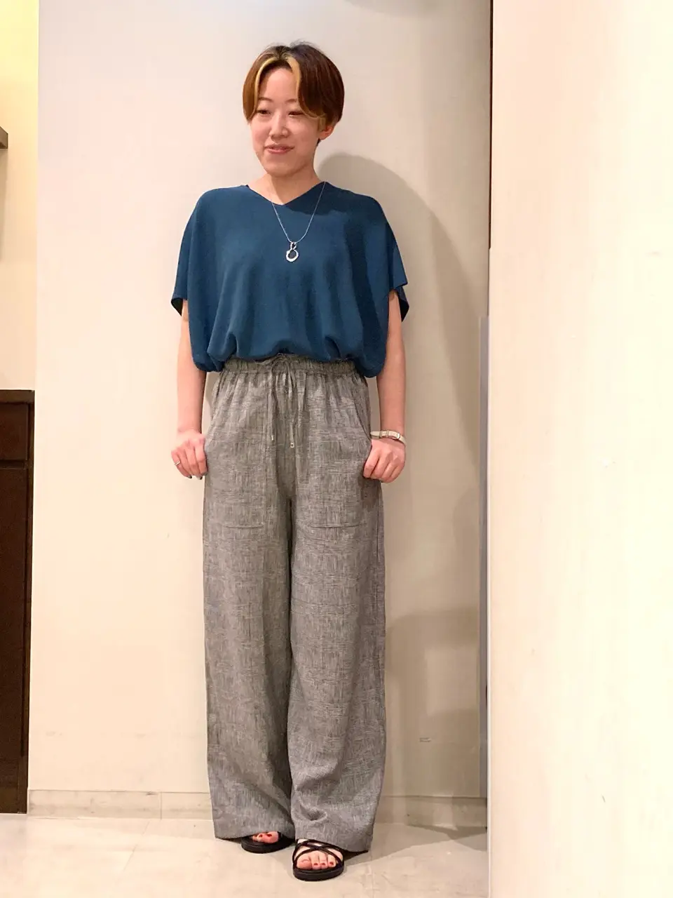 ANY 河本 コーディネート画像