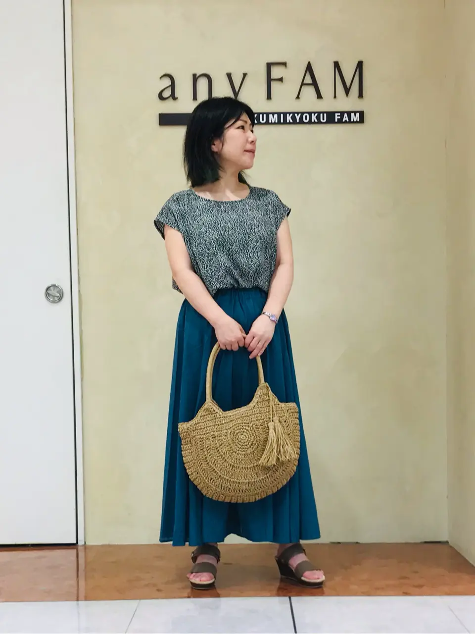 ANY 吉田 コーディネート画像