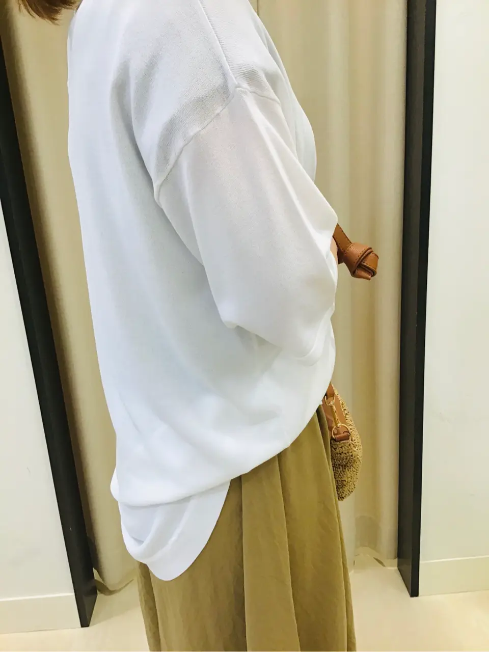 ANY 伊藤 コーディネート画像