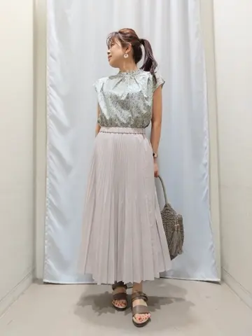 ANY 榎本 コーディネート画像