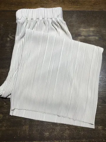 ANY 渡邊 コーディネート画像