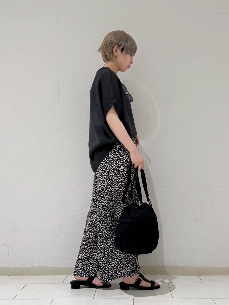 ANY 村上 コーディネート画像