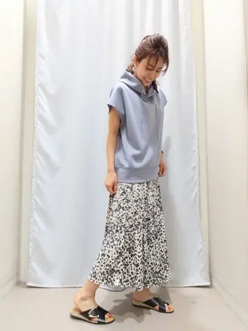 ANY 榎本 コーディネート画像