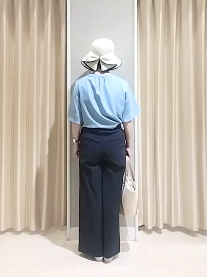 ANY SIS 岡本 コーディネート画像