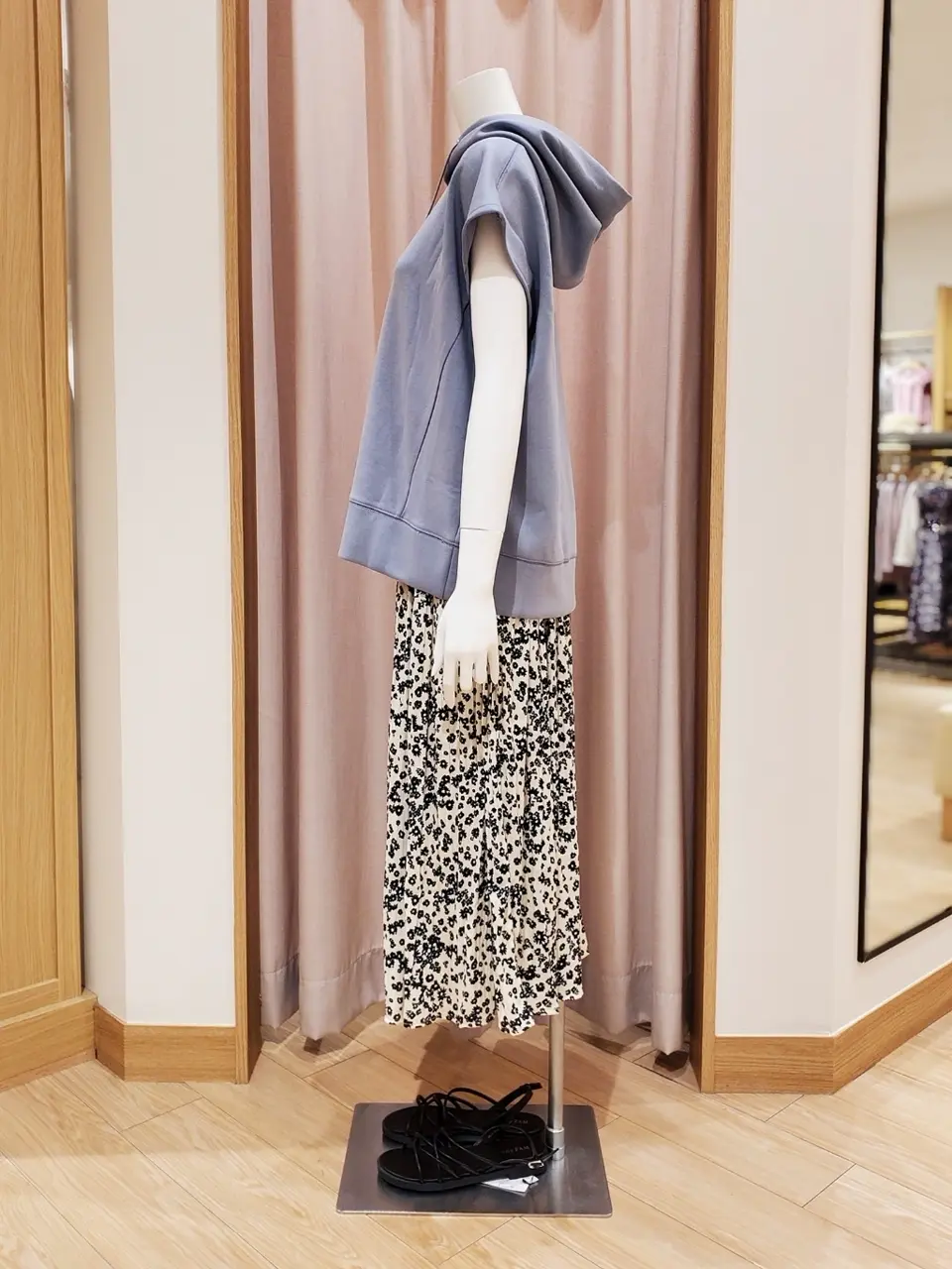 ANY 岩田 コーディネート画像