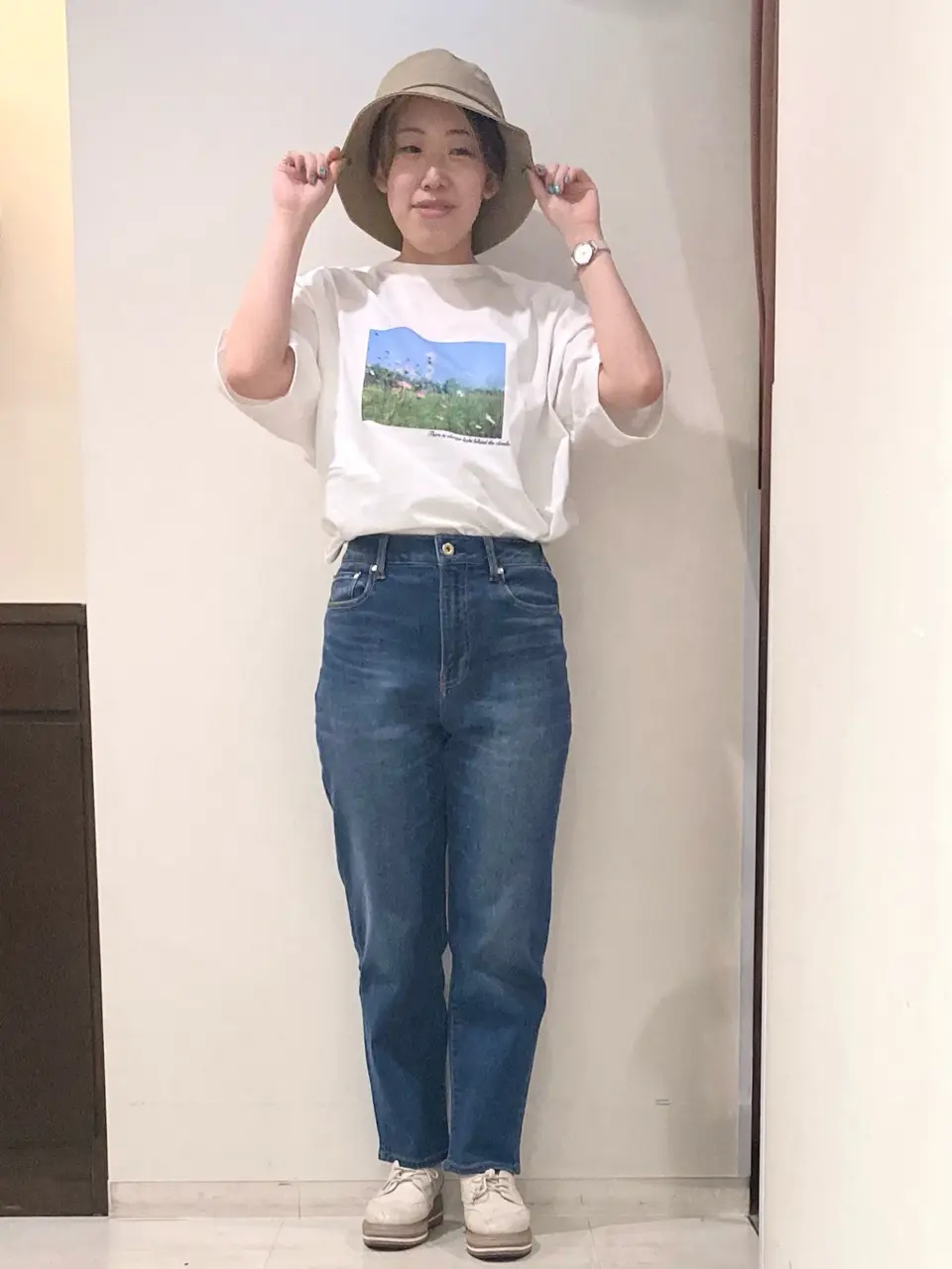 ANY 河本 コーディネート画像