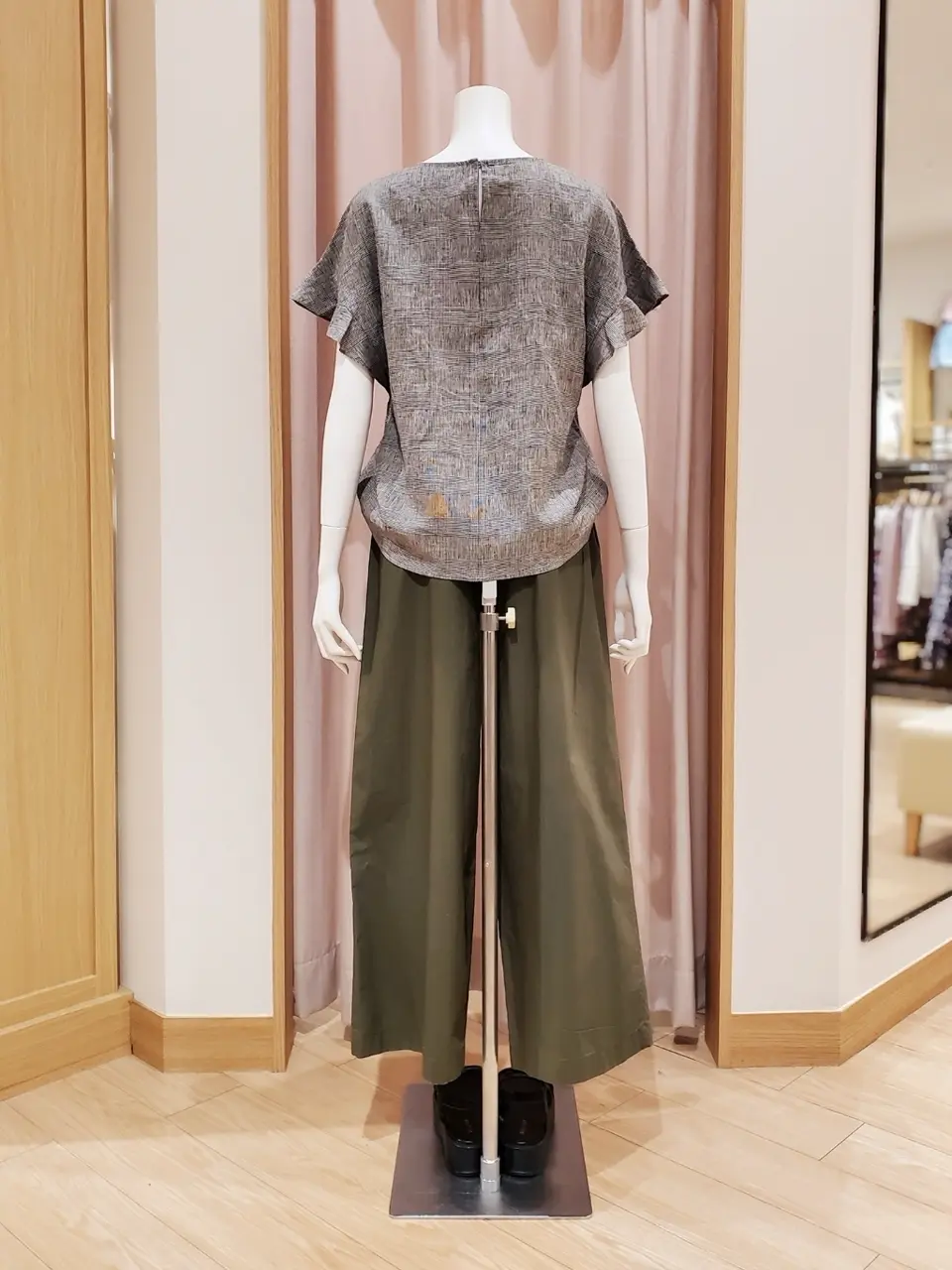 ANY 岩田 コーディネート画像