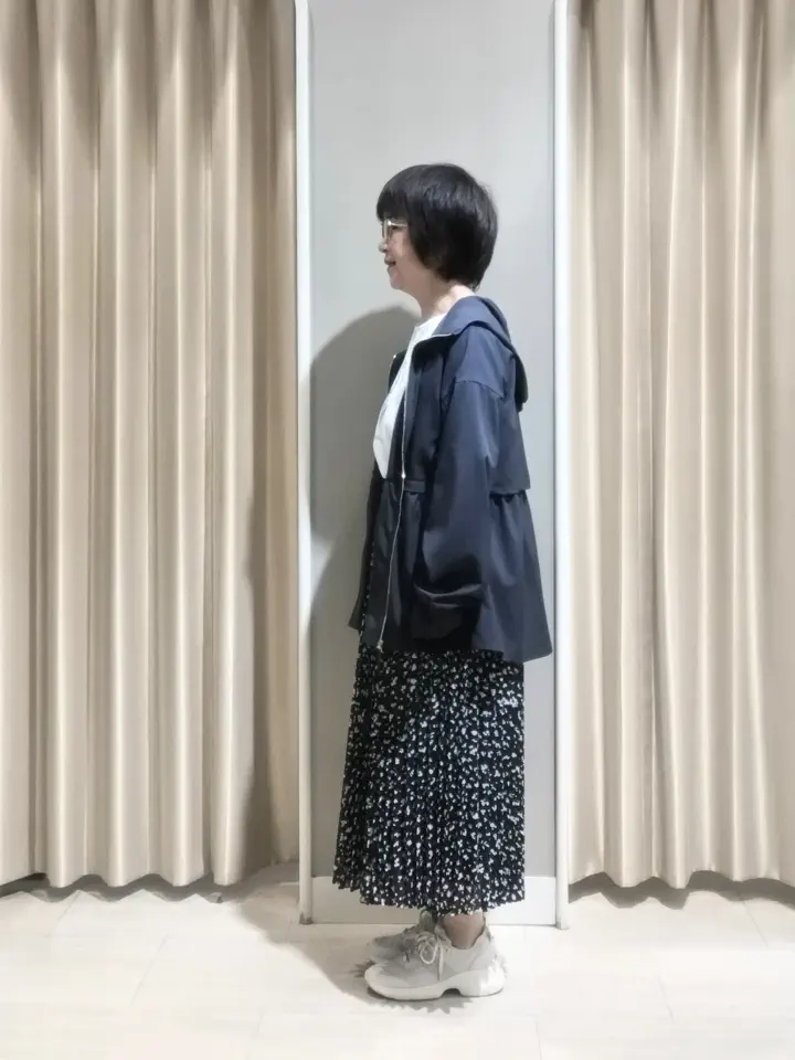ANY SIS 岡本 コーディネート画像