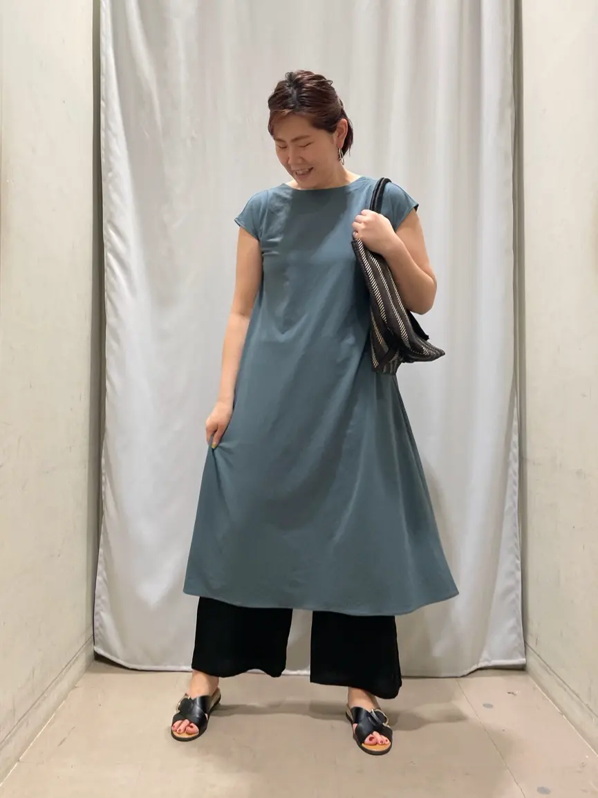 ANY 林 コーディネート画像