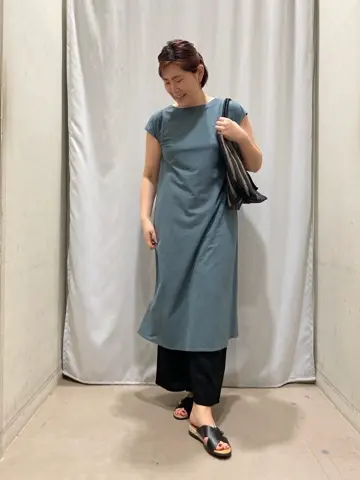 ANY 林 コーディネート画像