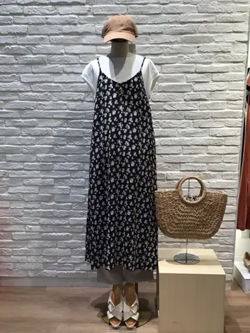 ANY 横溝 コーディネート画像