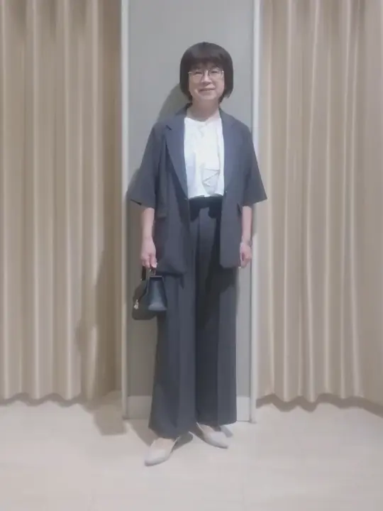 ANY SIS 岡本 コーディネート画像