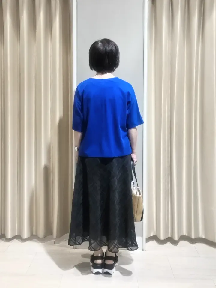 ANY SIS 岡本 コーディネート画像
